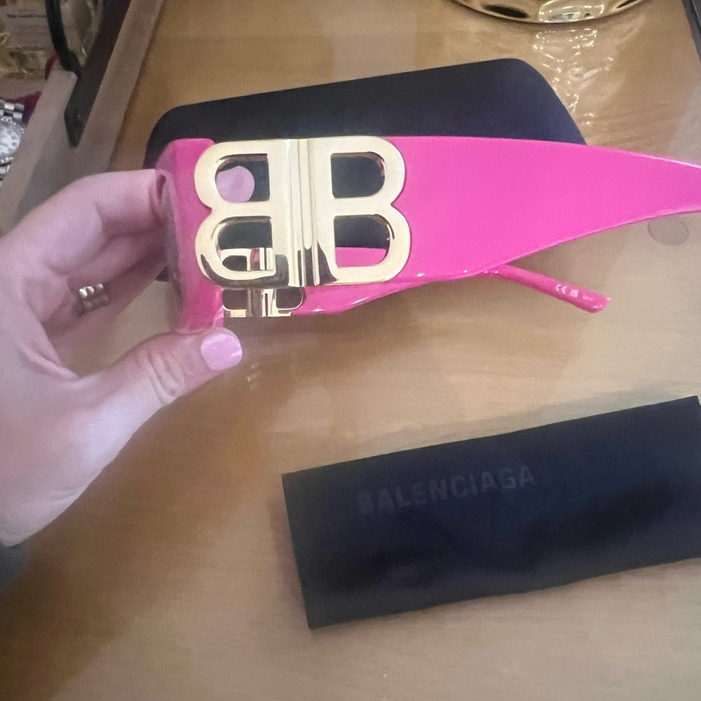 🔥BIG SALE🔥NWT Balenciaga Pink BB Logo Sunglasses